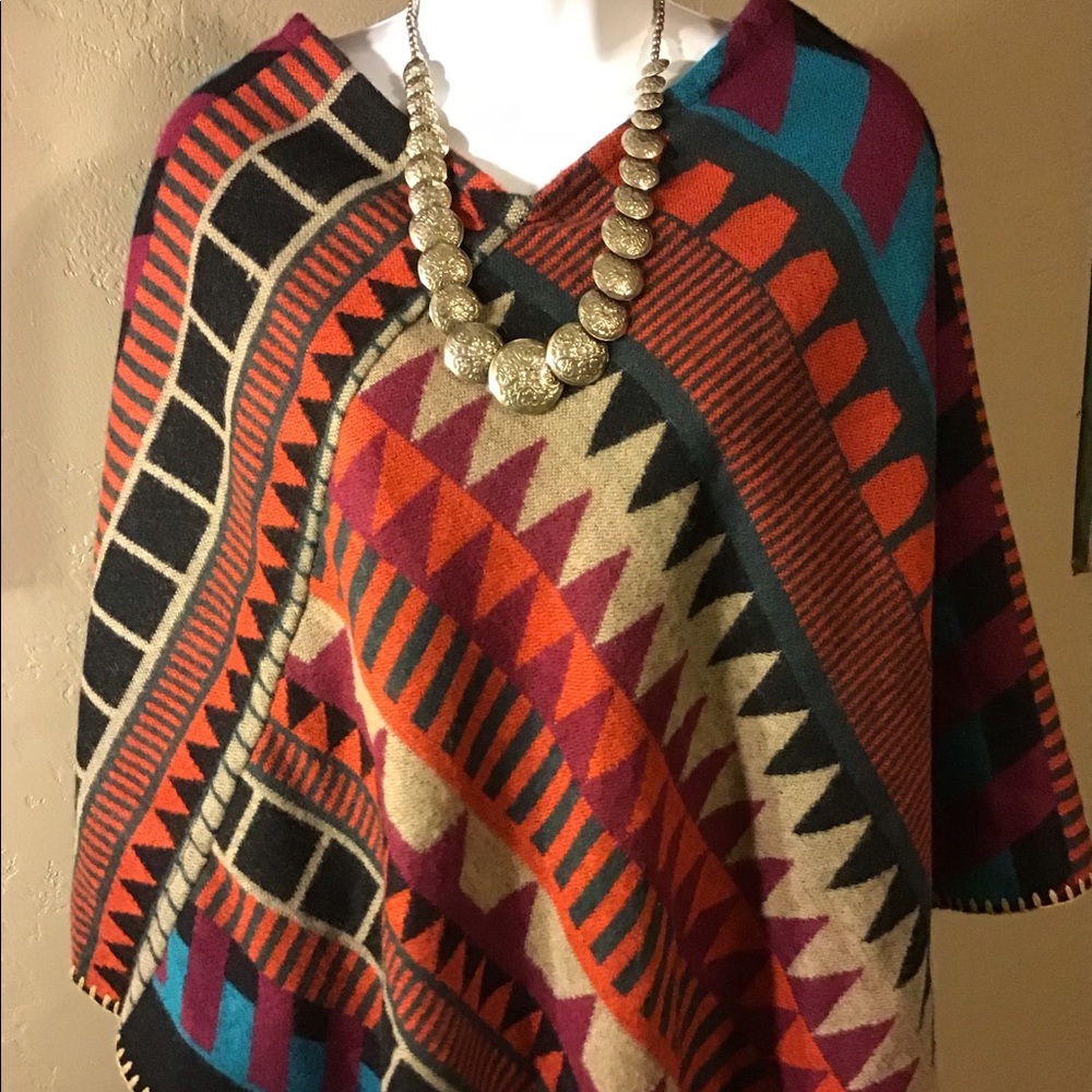 🍂Cozy Geometric-Print Poncho 🍂